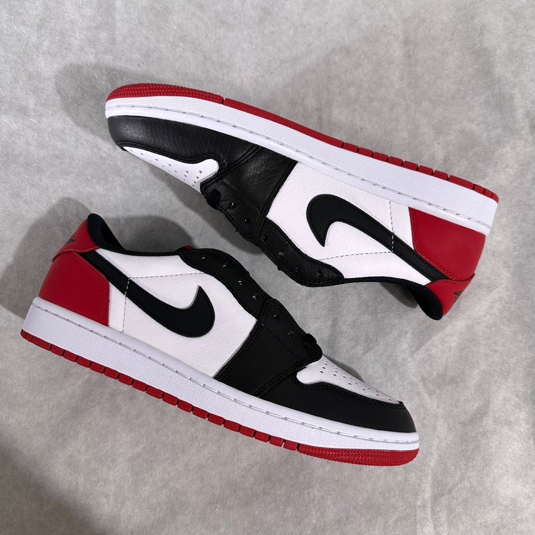 JORDAN 1 LOW BLACK TOE OG