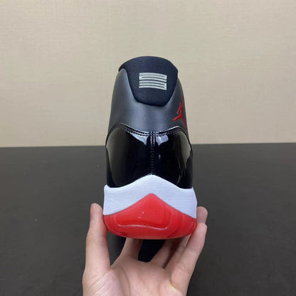 JORDAN 11 BRED TOE